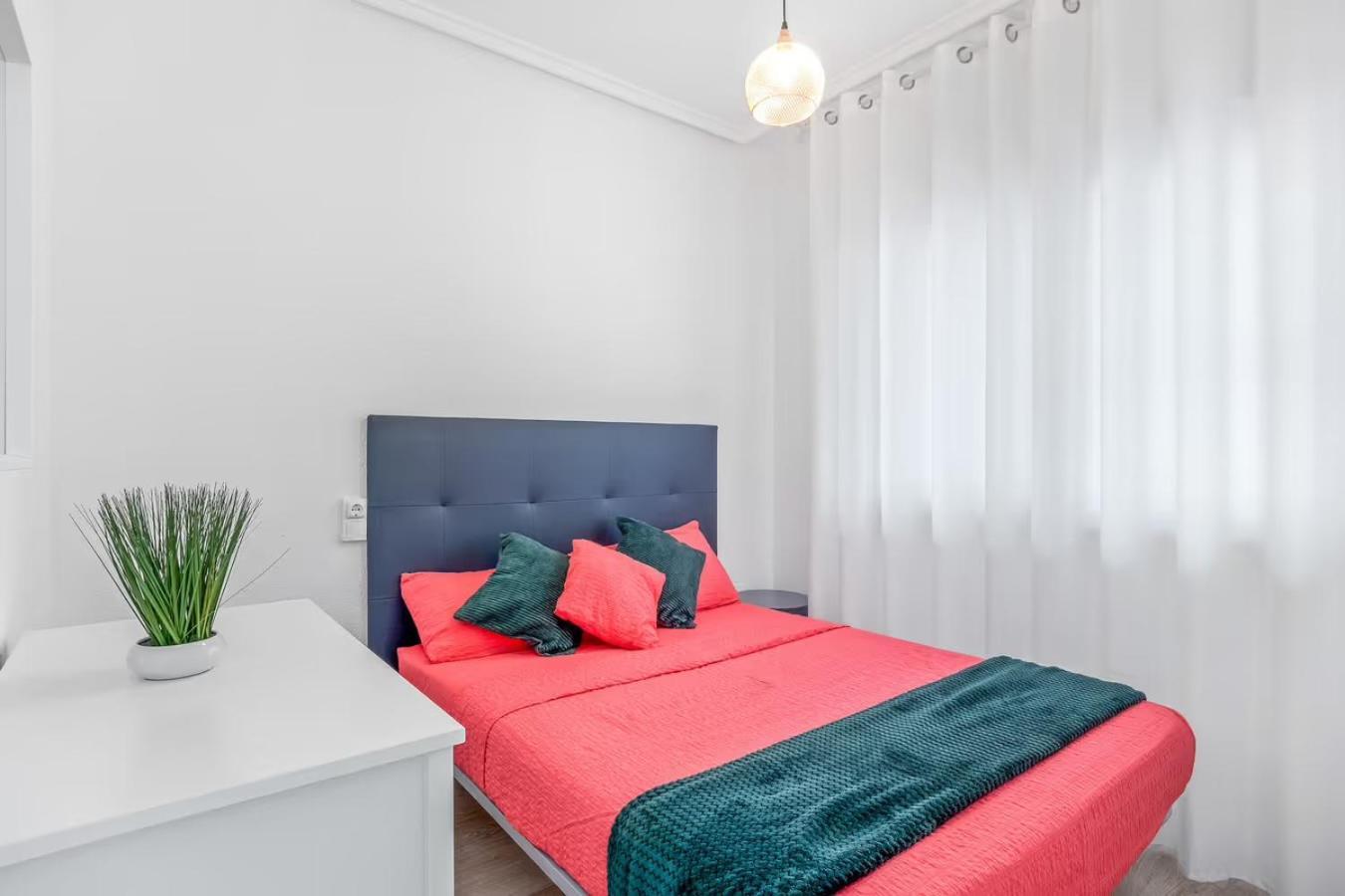 Apartamento Estefany A 100 M De Playa Torrevieja Buitenkant foto