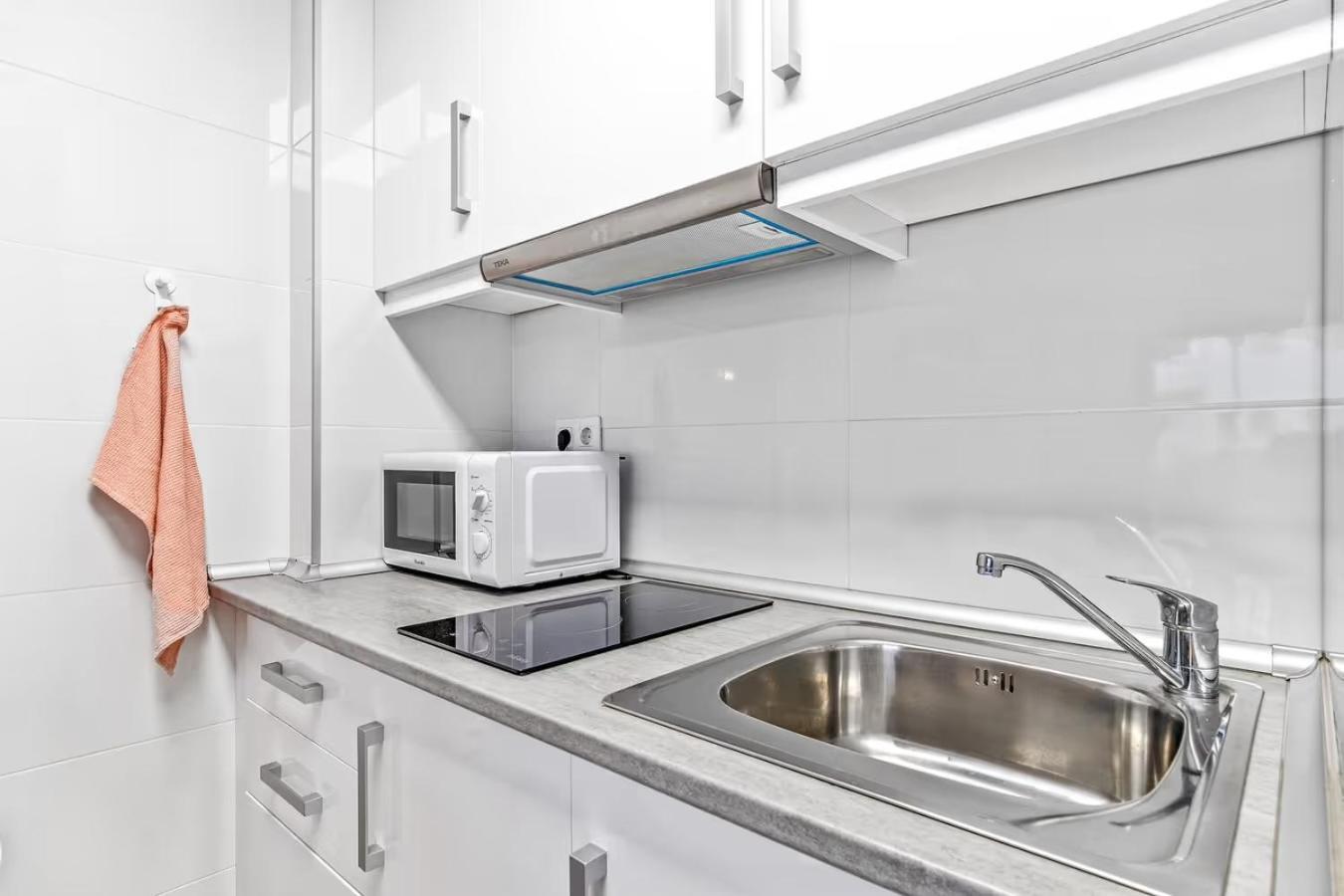 Apartamento Estefany A 100 M De Playa Torrevieja Buitenkant foto